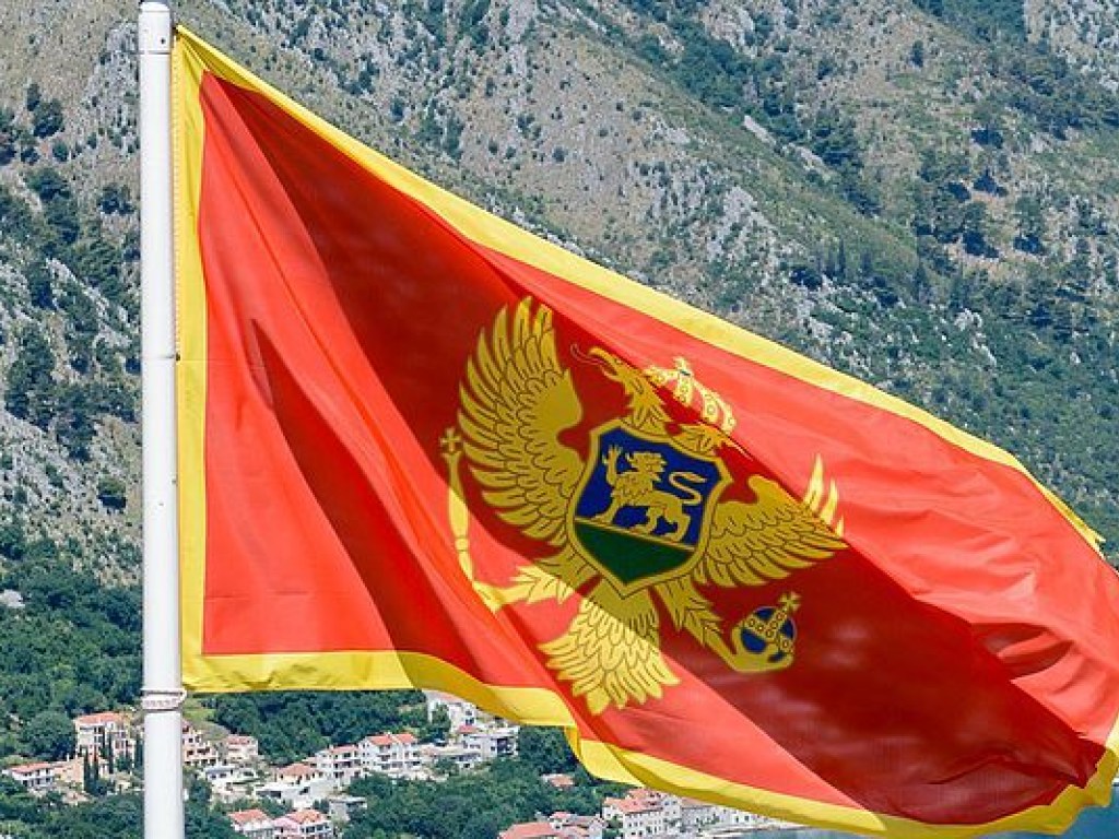 Черногорский язык официально отделили от сербского