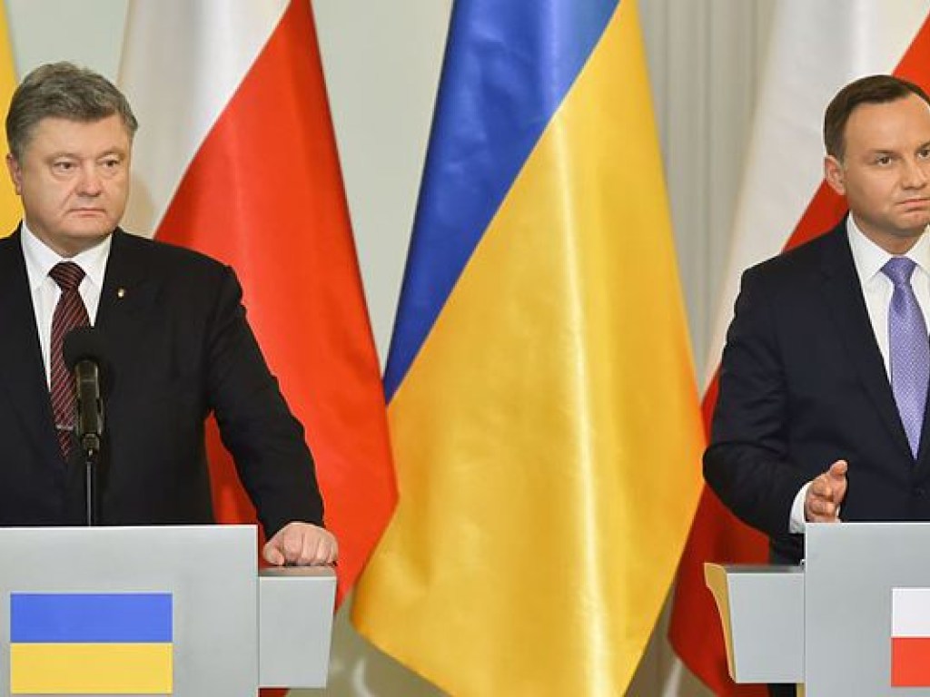 Сегодня Порошенко встретится с президентом Польши в Харькове