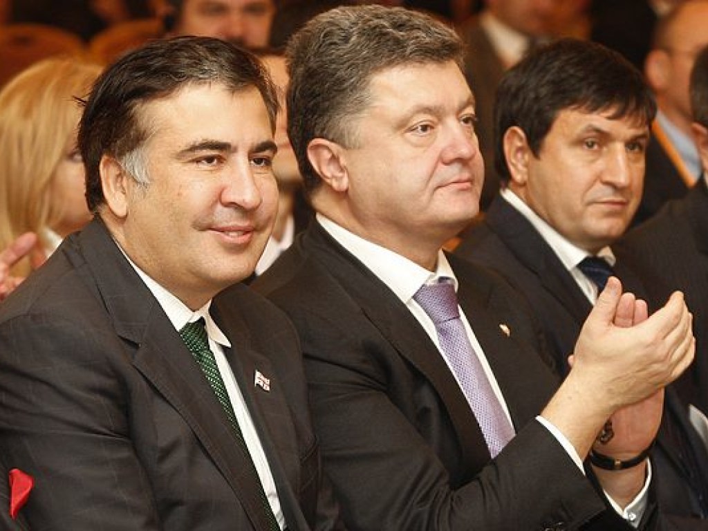 Саакашвили написал Порошенко письмо с предложением помириться &#8212; СМИ