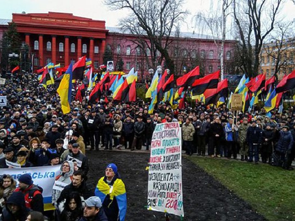 В Киеве начался «Марш за импичмент» (ФОТО, ВИДЕО)