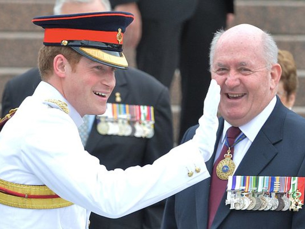 Принц Гарри назначен генерал-капитаном Королевской морской пехоты вместо деда (ФОТО)