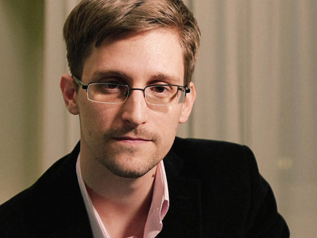 Сноуден представил мобильное приложение для защиты от кибершпионов