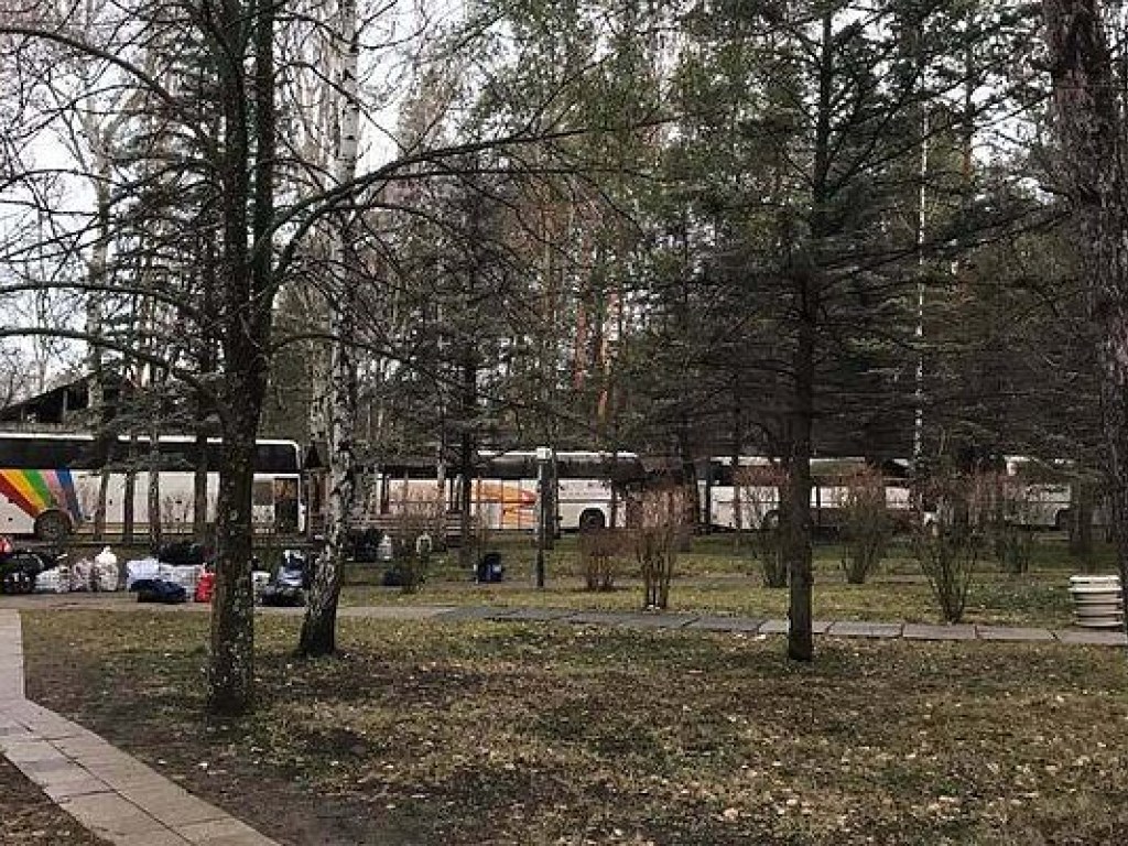 Первый этап обмена пленными: «ЛНР» передала украинской стороне 16 заложников