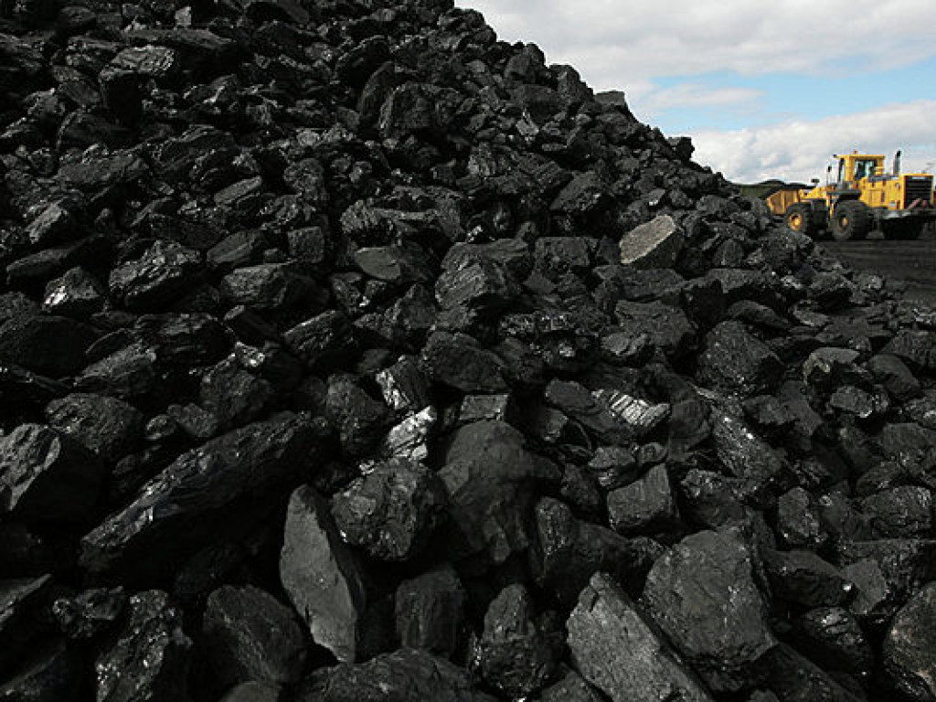 Уголь из США нужен Киеву для спасения имиджа Порошенко – американский аналитик