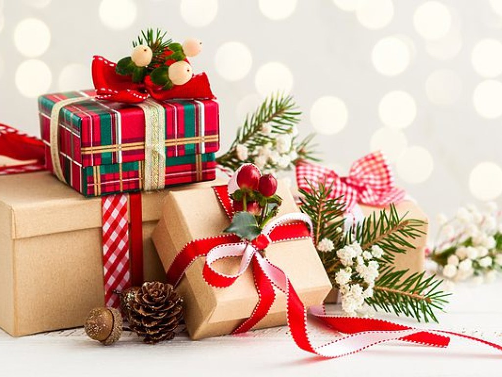 Американцы ежегодно тратят 16 миллиардов долларов на ненужные подарки