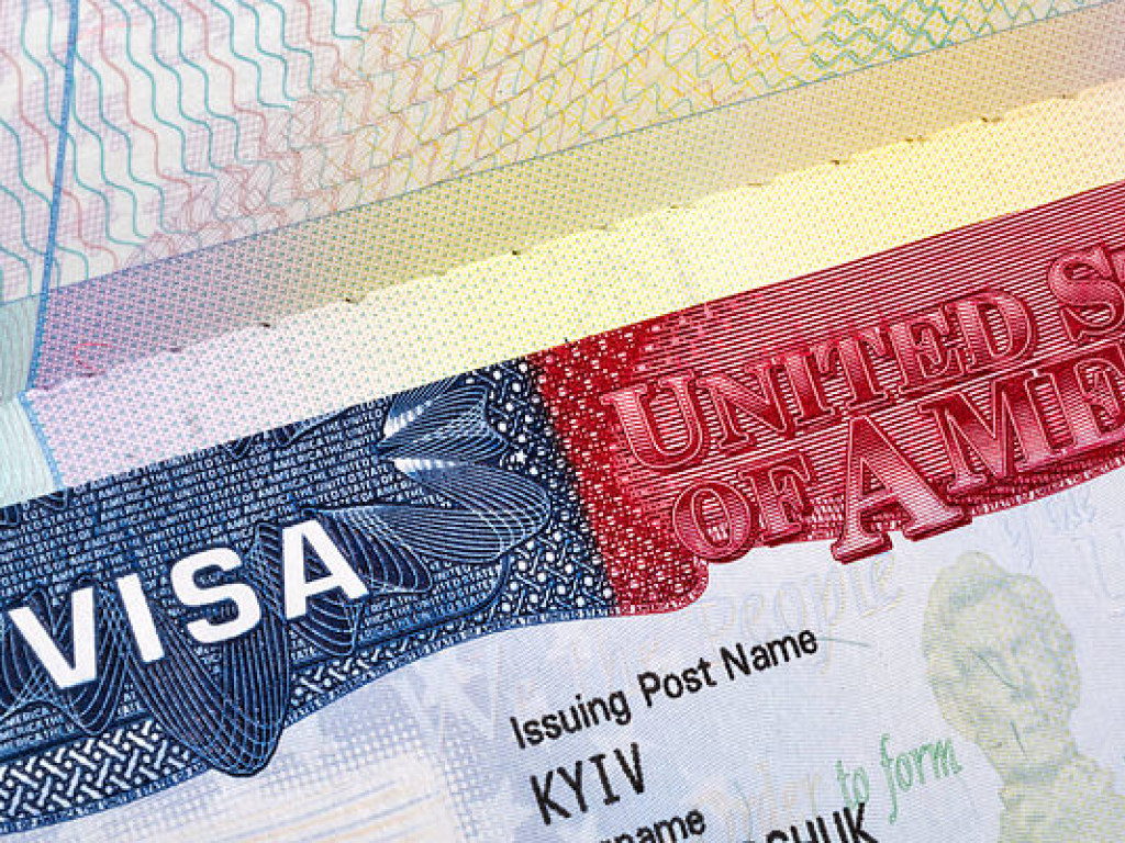 США полностью возобновили выдачу виз в Турции
