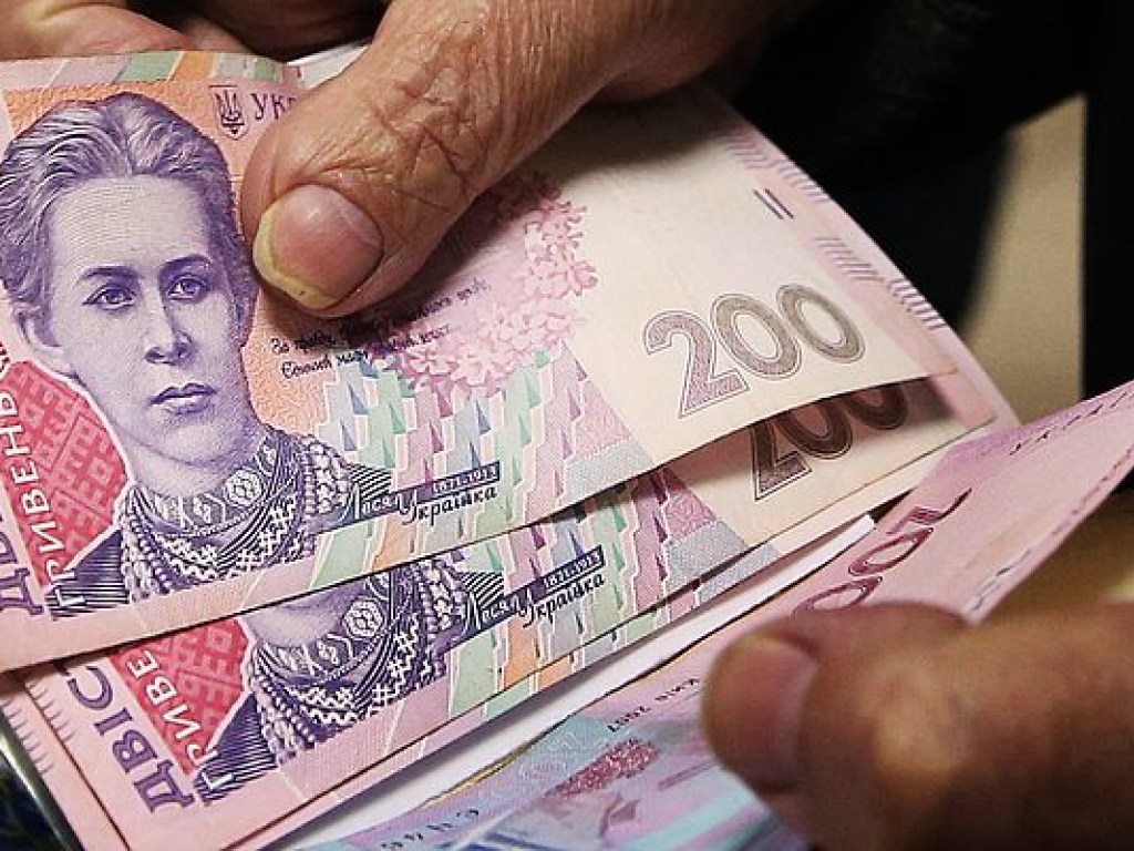 Экономист рассказал, за счет чего Украина рассчитается с международными долгами до 2021 года