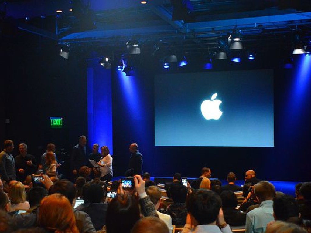 Следующее поколение iPhone получит увеличенные экраны