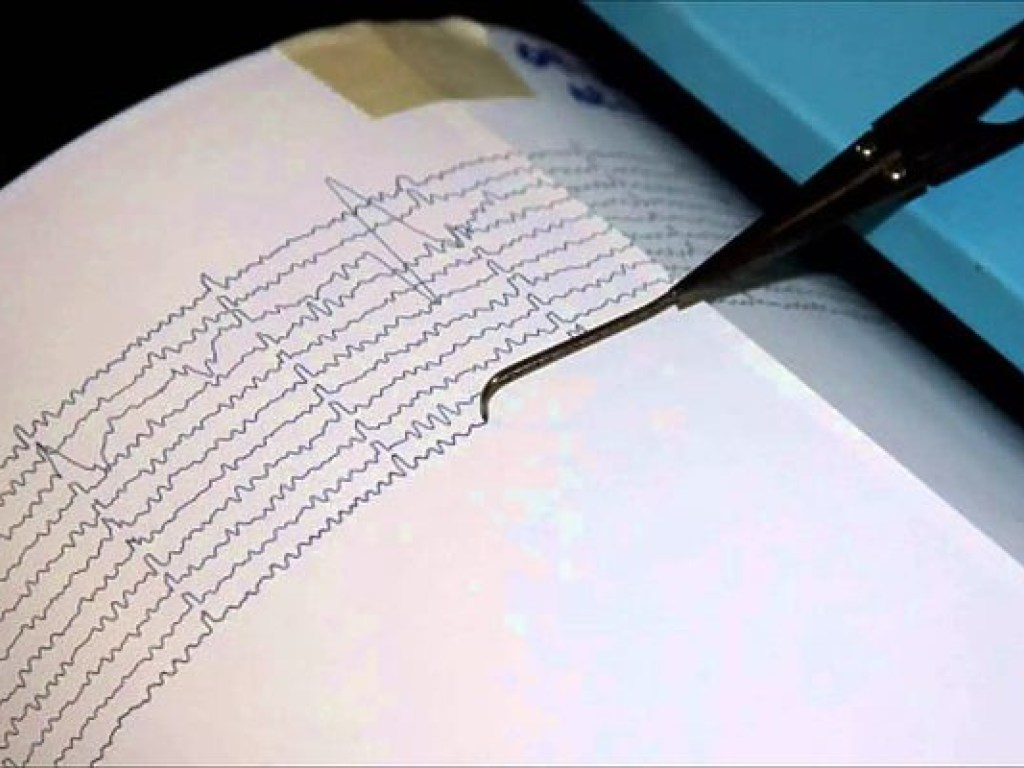 В Японии произошло землетрясение, объявлена угроза цунами