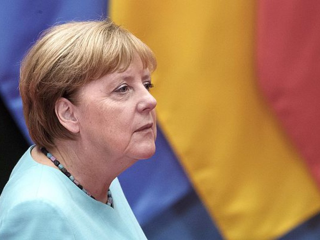 Меркель начала новые коалиционные переговоры