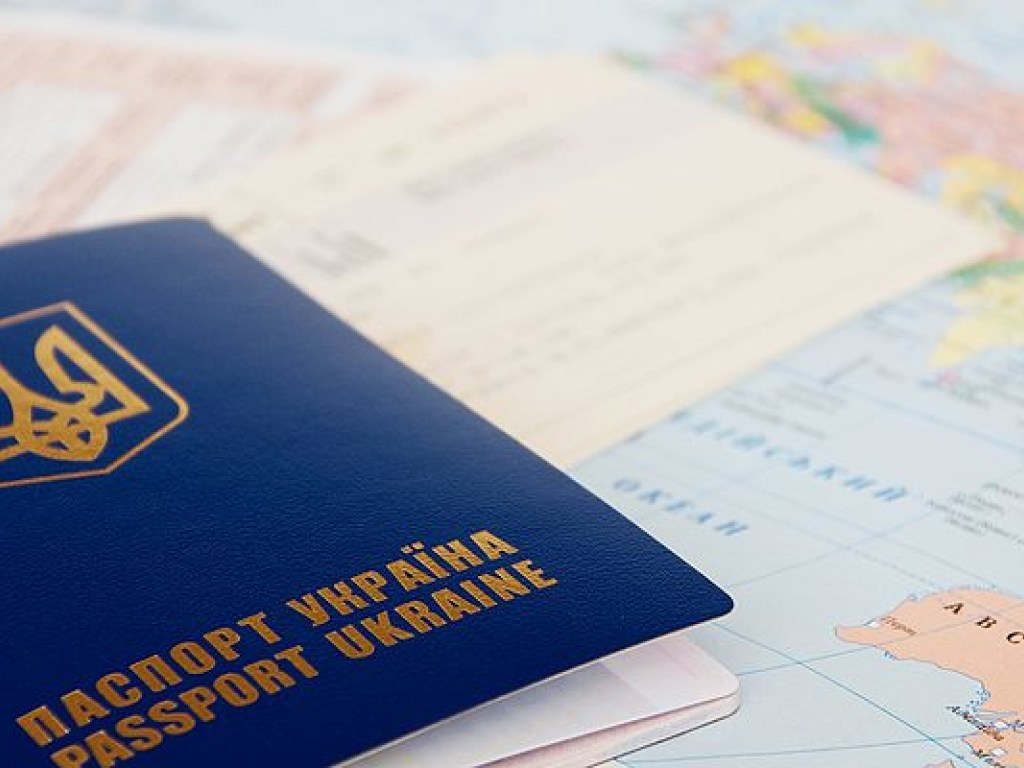 Украина заняла 44 место в рейтинге паспортов