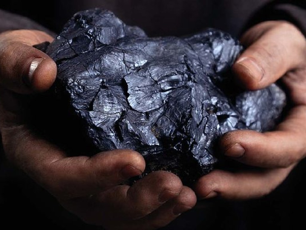 Украина начала активно покупать уголь у России