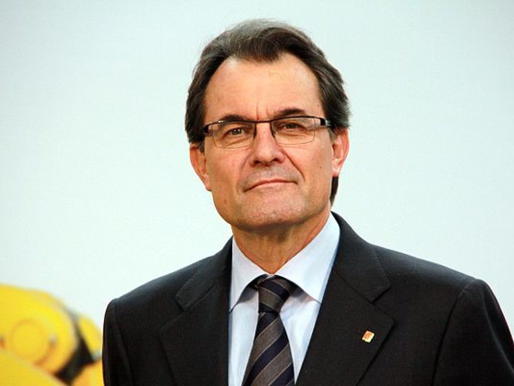 Ушел в отставку лидер каталонских сепаратистов