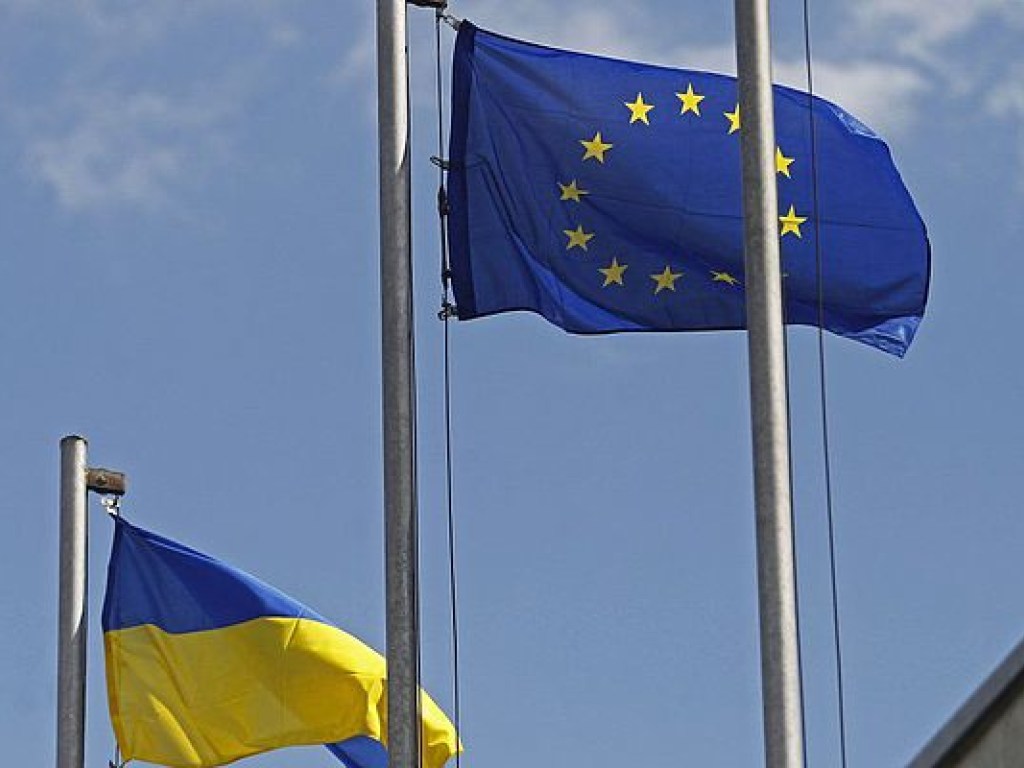 Евросоюз свернет ряд программ финансовой помощи Украине – европейский эксперт