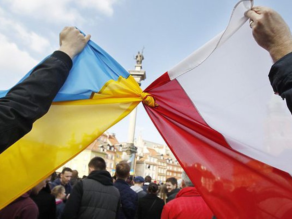 В Польше снова заговорили о решении исторических вопросов с Украиной