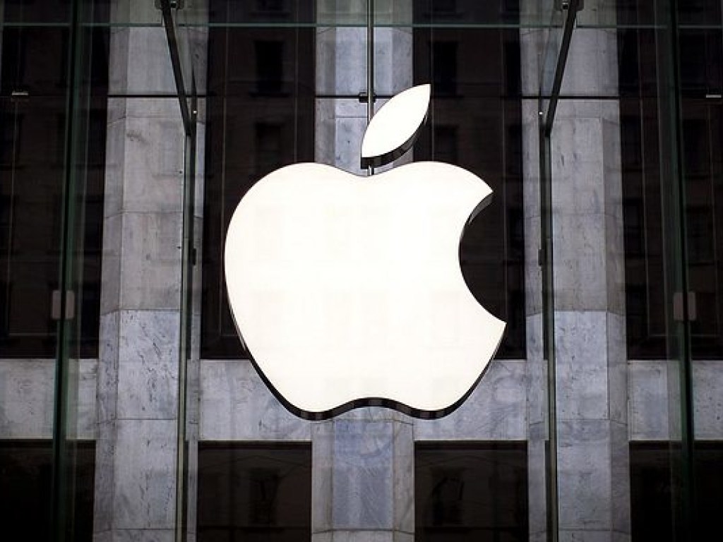 В Запорожье магазин обманывал покупателей Apple