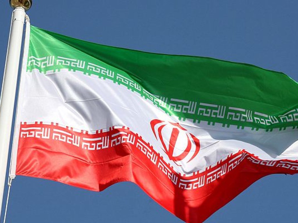 США временно продлят приостановку санкций против Ирана