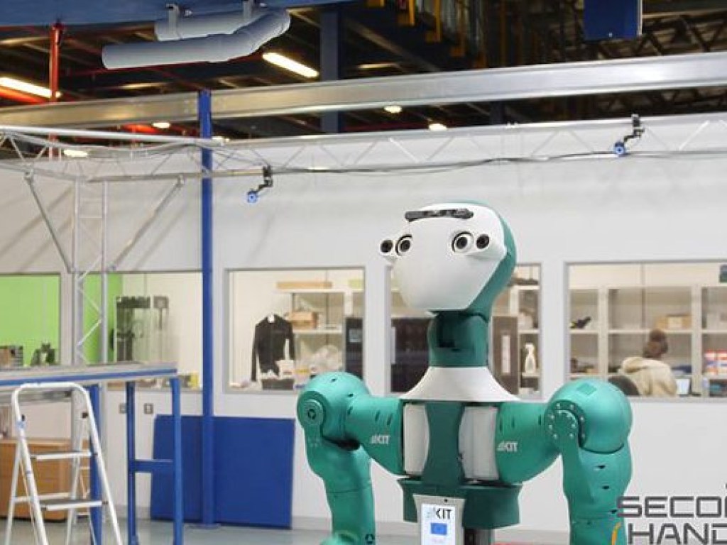 В Великобритании создали робота для помощи слесарям (ФОТО, ВИДЕО)