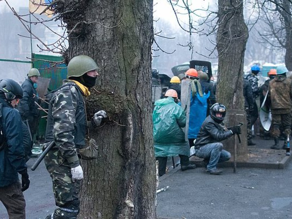 Политолог пояснил, чем чревато затягивание процесса по делу Майдана