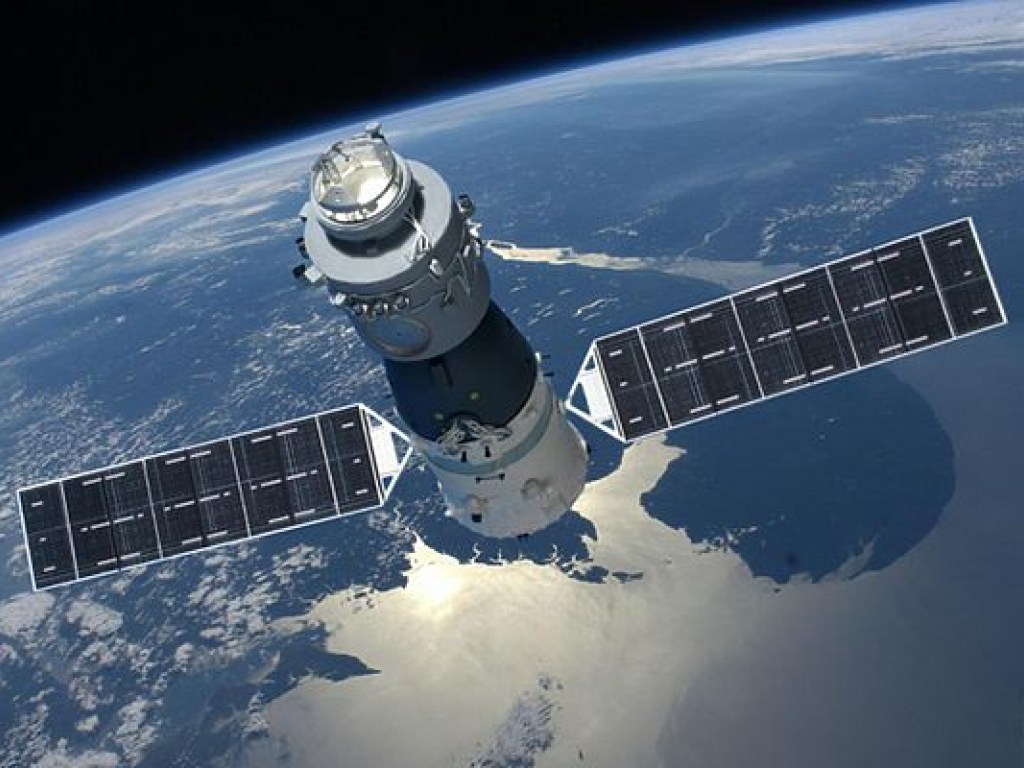 Китайская космическая станция может рухнуть на Землю в конце февраля – США