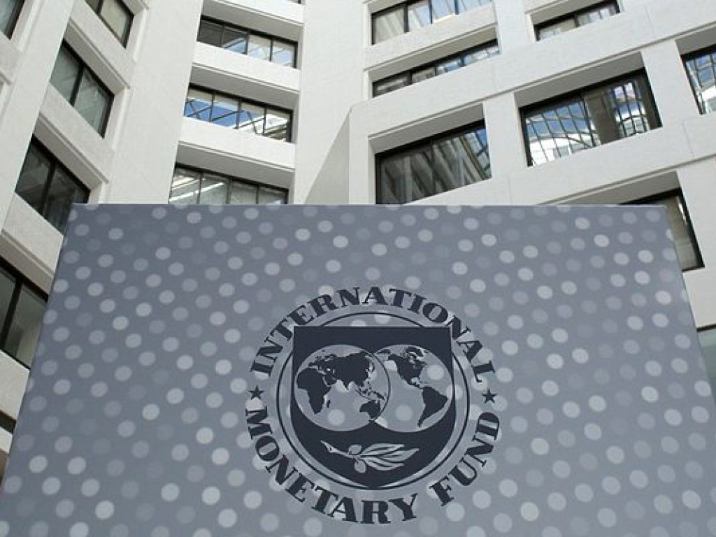 МВФ может не согласиться с принятием проекта Порошенко об антикоррупционном суде &#8212; СМИ