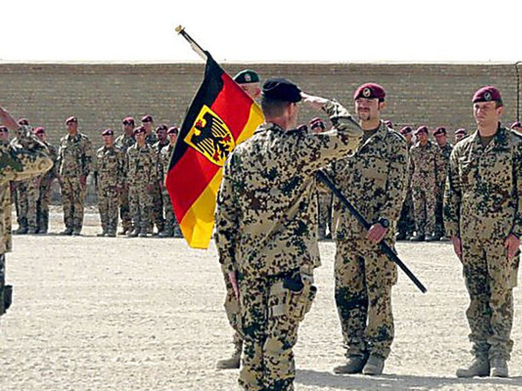 Германия сократит число военных участвующих в борьбе с ИГИЛ