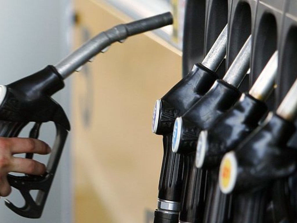Анонс пресс-конференции: « Цены на бензин бьют рекорды: какие услуги и товары подорожают в ближайшее время»