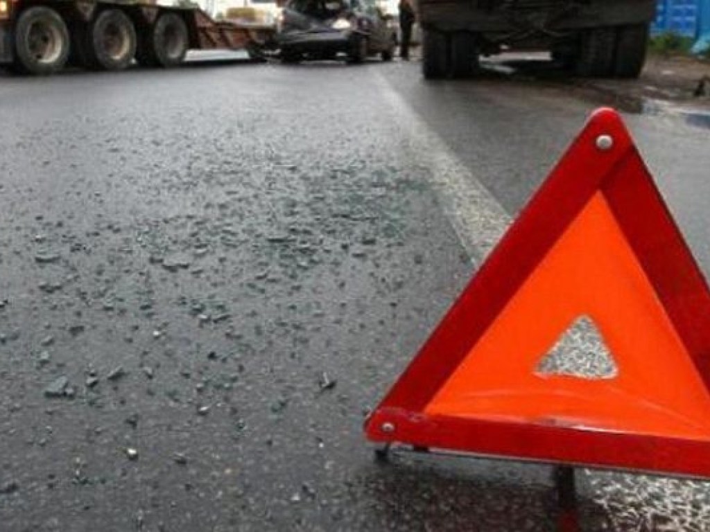 На скоростной магистрали в Чехии столкнулись 40 автомобилей (ФОТО)