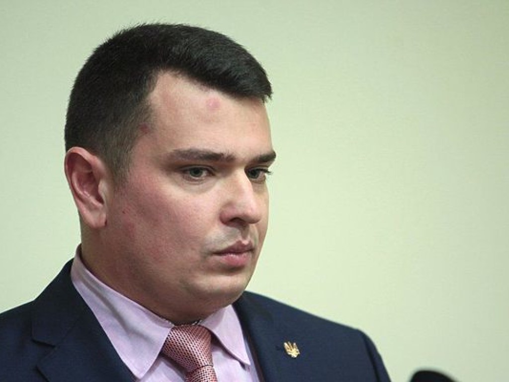 Суд оштрафовал директора НАБУ Сытника на 1700 гривен