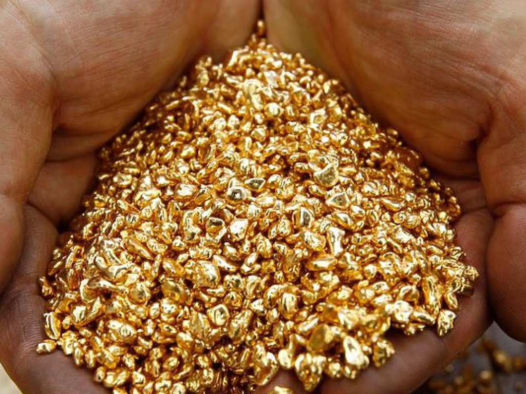 20 искателей золота оказались под завалами в заброшенной шахте Узбекистана