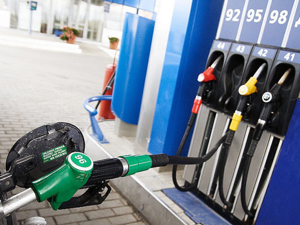 Цены на бензин и дизтопливо продолжают рост