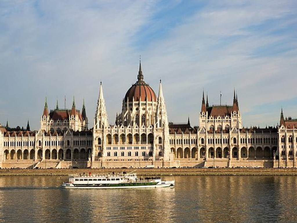 Венгрия блокирует заседание Украина-НАТО для демонстрации своего могущества &#8212; эксперт