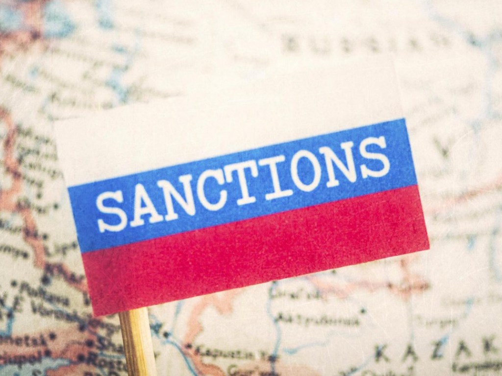 Франция ввела санкции против 25 компаний из-за применения химоружия в Сирии