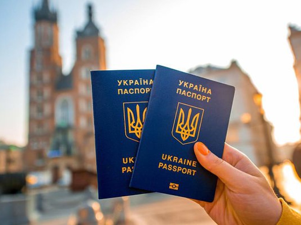 По безвизу в прошлом году в Польшу въехали почти 1,3 миллиона украинцев