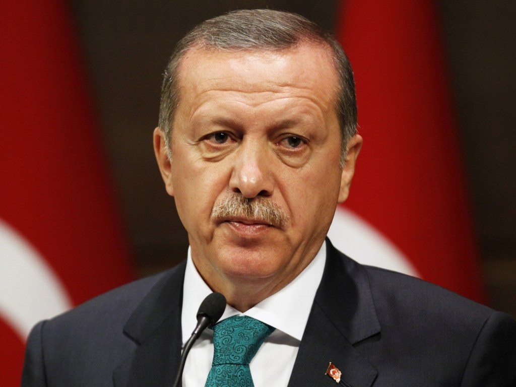Эрдоган озвучил новые планы по Сирии: есть угроза столкновения с американцами