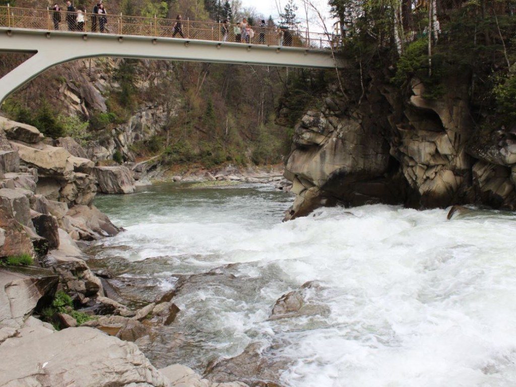 В ГСЧС предупредили о поднятии уровня воды в реках на Западной Украине