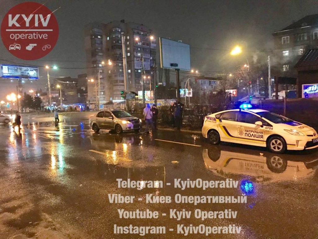 В Подольском районе Киева водитель Chevrolet сбил пожилую женщину (ФОТО, ВИДЕО)