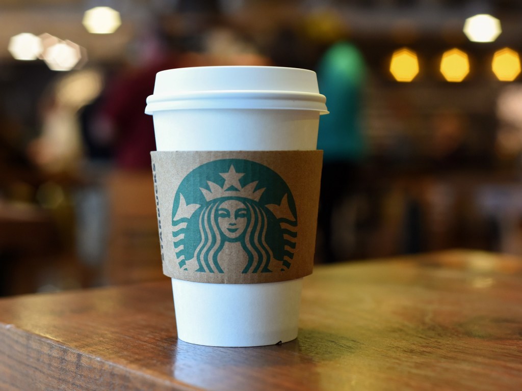 Кличко по-своему понял отказ Starbucks работать в Украине