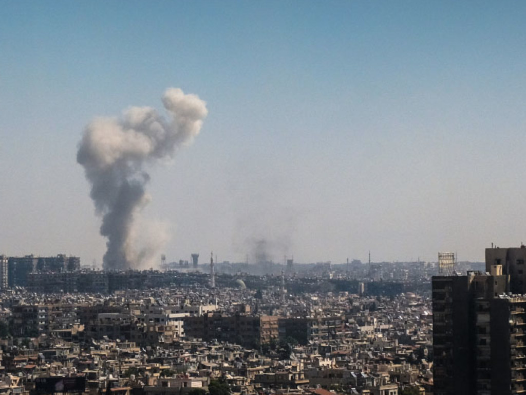 Здание торговой миссии РФ в Дамаске обстреляли из минометов
