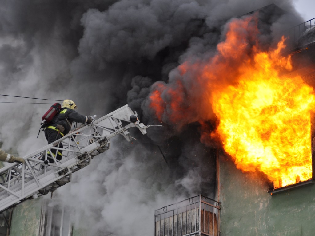 За сутки в Украине при пожарах погибли 5 человек
