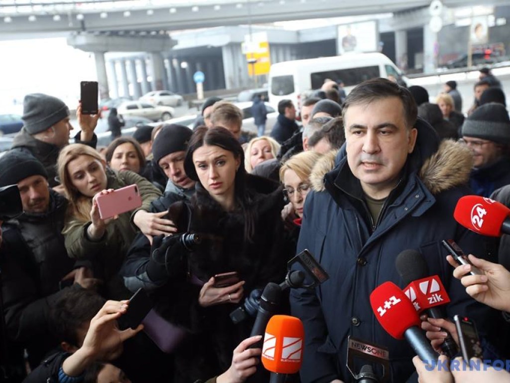 Саакашвили рассказал, как за ним в отель «пришли автоматчики»