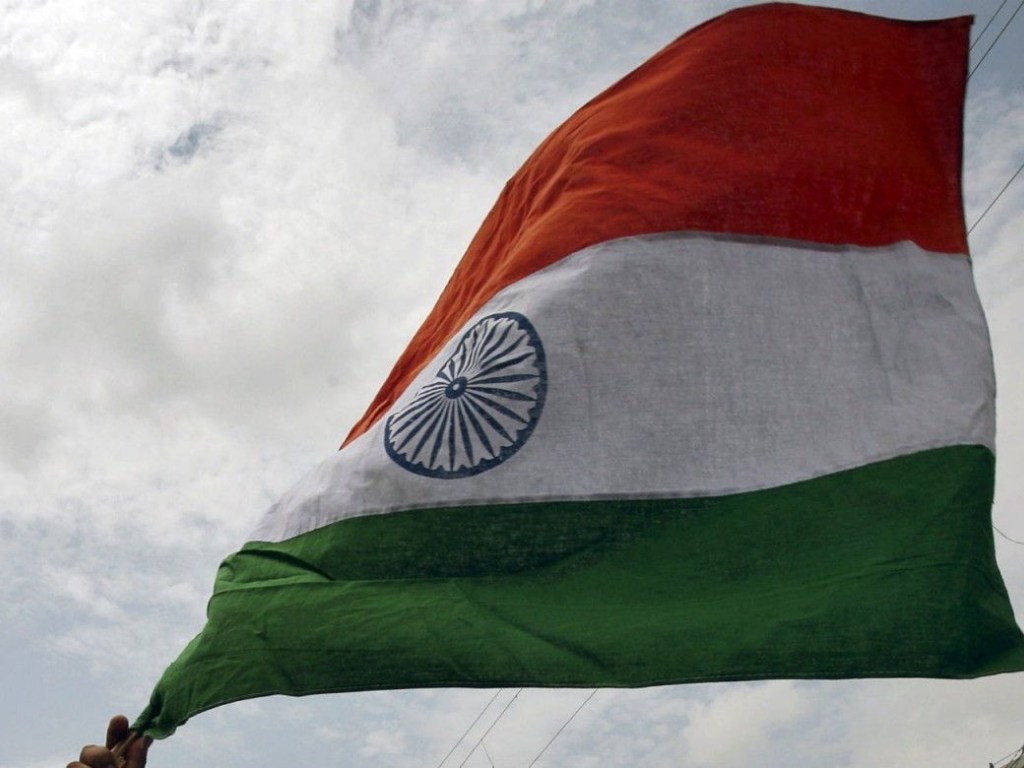 В результате атаки боевиков на военную базу в Индии погибли пять человек