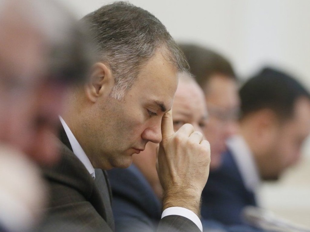 ГПУ потребовала освободить экс-министра финансов Колобова от уголовной ответственности