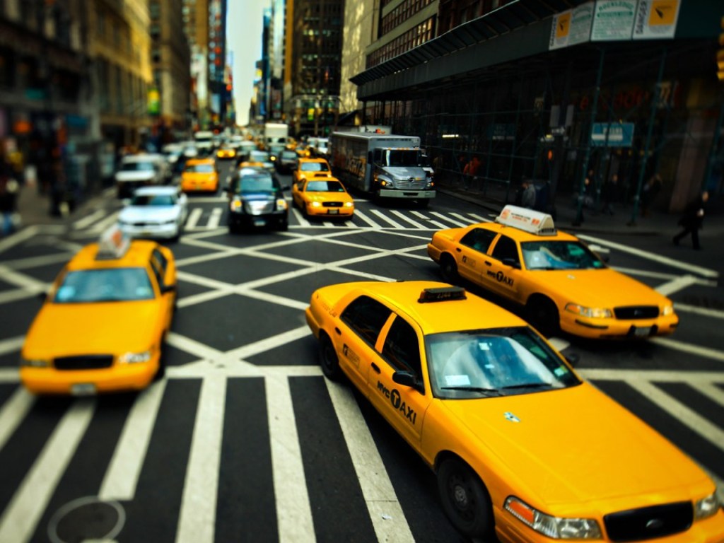 Uber запустит сервис летающего такси в 2023 году