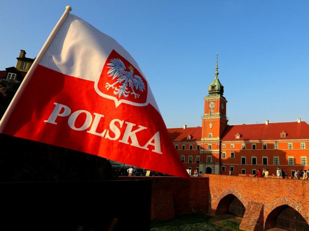 В Польше скандальный «исторический» закон заработает 1 марта