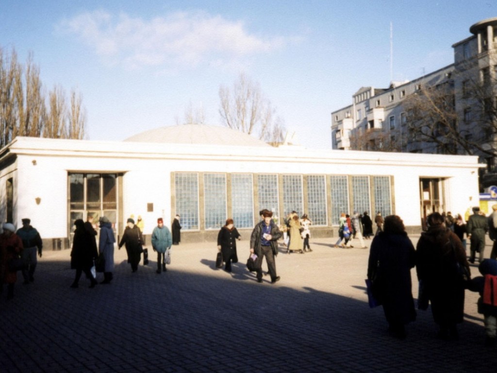 В Киеве заплатили почти миллион гривен за размещение МАФа