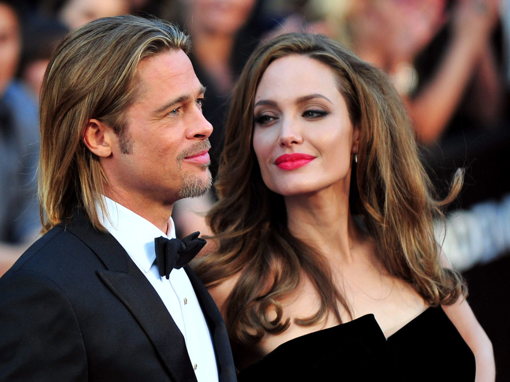 Анджелина Джоли и Брэд Питт отложили бракоразводный процесс на год – СМИ