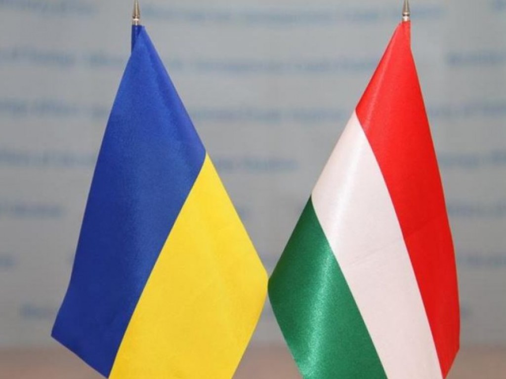 Взаимоотношения с Венгрией могут обостриться – политолог