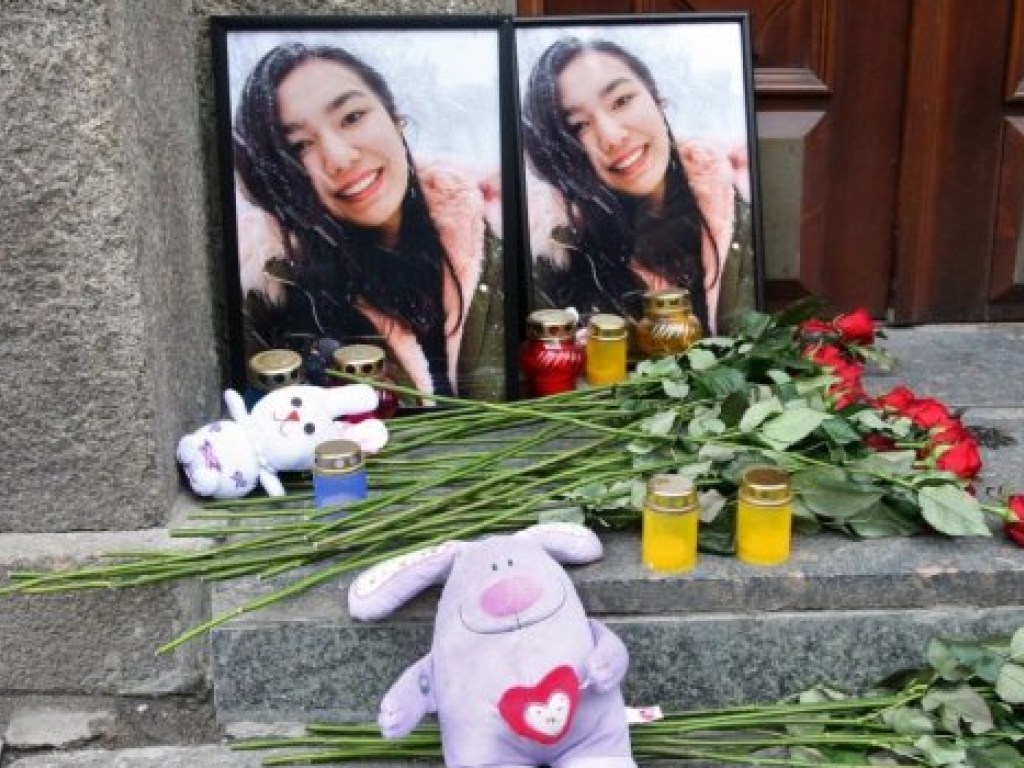Самоубийство 19-летней туркменской студентки в Киеве: в НМУ имени Богомольца отстранили замдекана