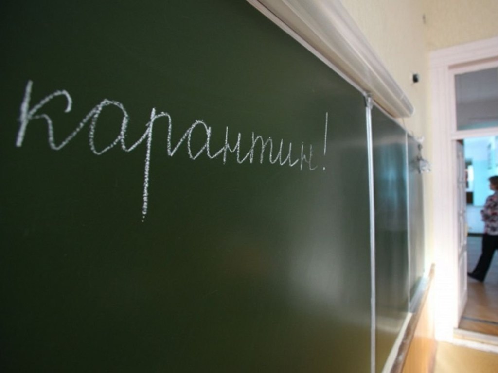 В школах Харьковской области приостановили учебный процесс